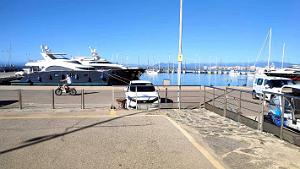 17 - Rosas - Port